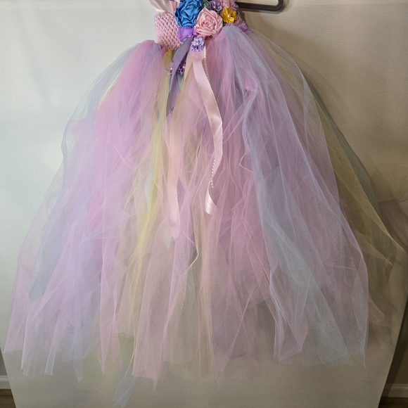 ANGEL TUTU Girls Pastel Floral Tulle  Dress With Satin Flower Embellishments - Picture 3 of 11